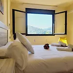 Pirineos Appartement *