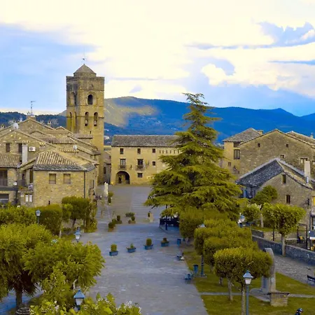 Pirineos Aínsa